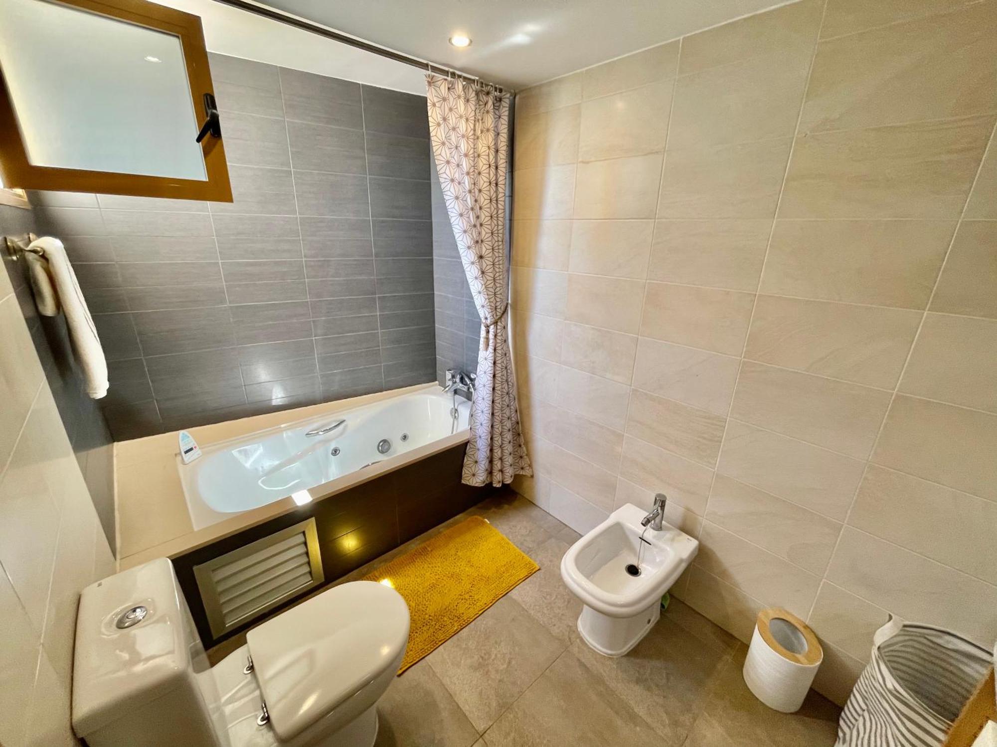 Modern 2-Floor Penthouse With Sea Views - Sleeps 7 Apartment Finestrat Ngoại thất bức ảnh